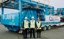 Premier Mark McGowan, Mineral Resources CEO Chris Ellison and Lifeline WA CEO Lorna MacGregor.