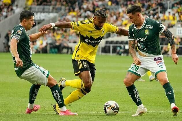 Leagues Cup roundup: David Martinez, LAFC edge Tigres