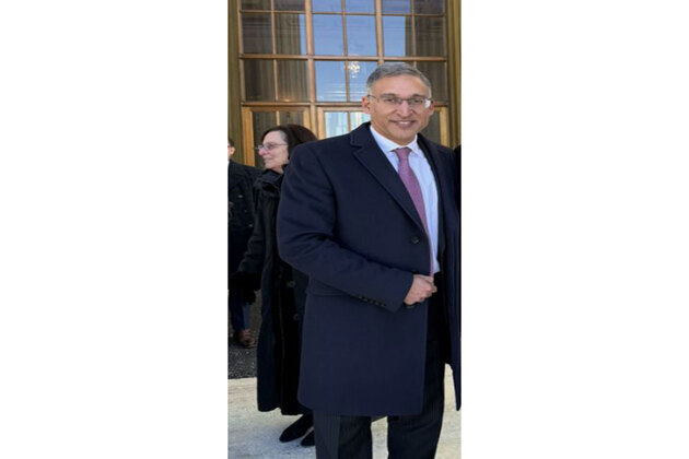 ''If he wants sweeping tariffs, he should go to Congress'': Indian-American lawyer Neal Katyal challenges Trump's 15 per cent global levy