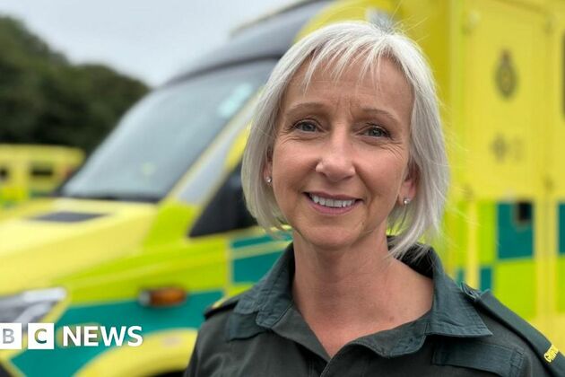 Welsh Ambulance Service volunteer 999 responders part of overhaul