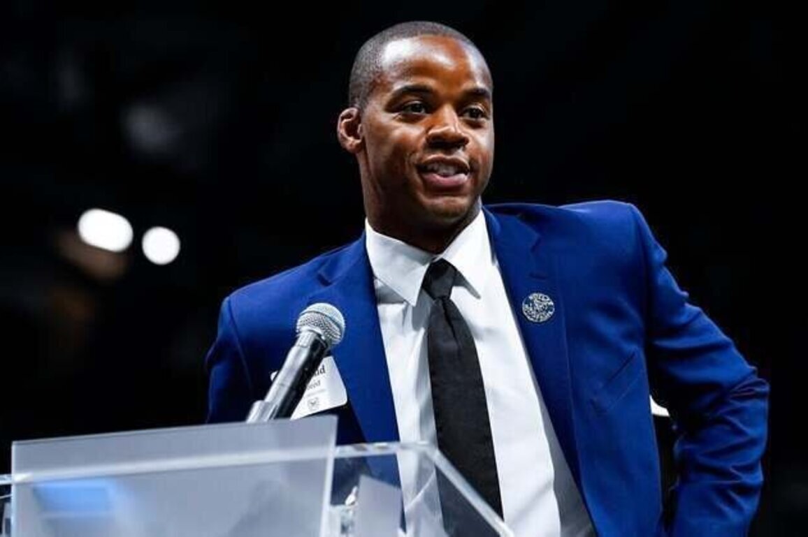 Butler hires former player Ronald Nored as coach