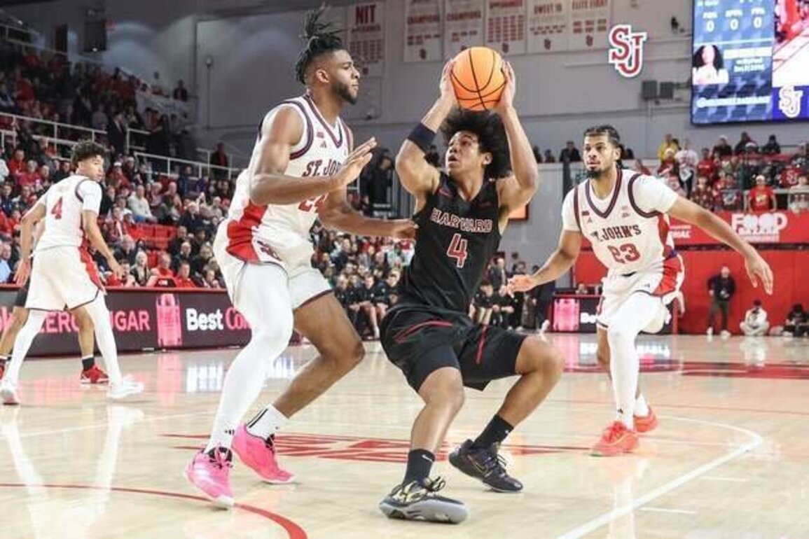 St. John's starts slow, then roars past Harvard