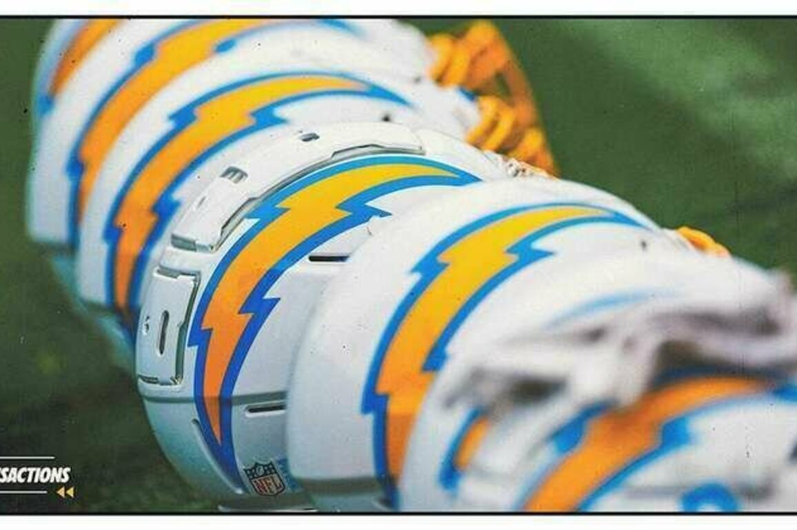 Los Angeles Chargers Sign Thomas Yassmin