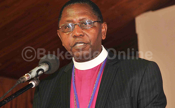 Ntagali ng’ayogera eri olukiiko lw’obusaabalabirizi olw’omulundi ogwa 24 olwatudde ku UCU wiiki ewedde. (EKif. Henry Nsubuga) Ntagali ng’ayogera eri olukiiko lw’obusaabalabirizi olw’omulundi ogwa 24 olwatudde ku UCU wiiki ewedde. (EKif. Henry Nsubuga)