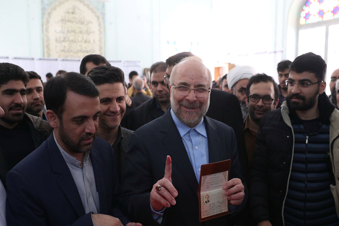 Iran parliament speaker warns US bases, shipping centres would be "legitimate targets" if Washington intervenes militarily