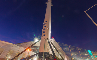 Platforms jostle to attract retail investors ahead of SpaceX IPO