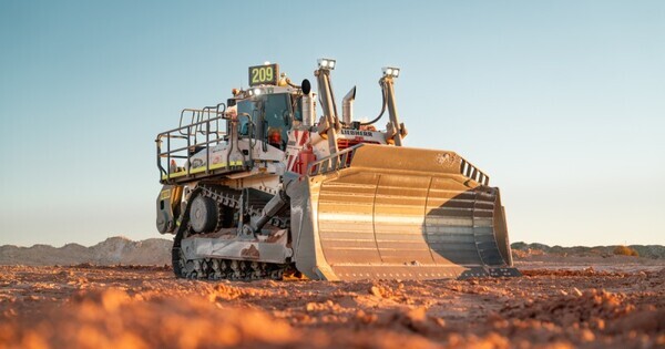 MACA's first Liebherr dozers