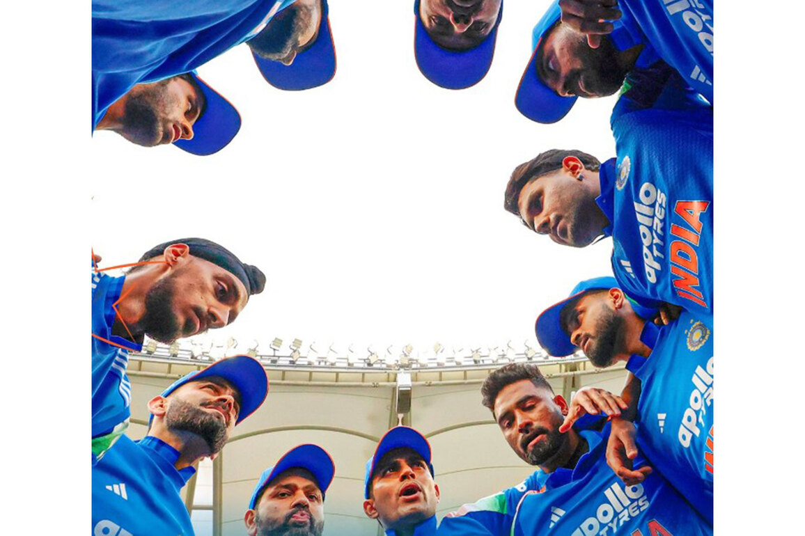 Australia ends India's unbeaten run in ODI in 2025 to take 1-0 lead in rain-curtailed contest