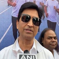 Kumar Vishwas hails Sardar Patel's legacy on his birth anniversary , congratulates India's win over Australia in Women's World Cup 2025
