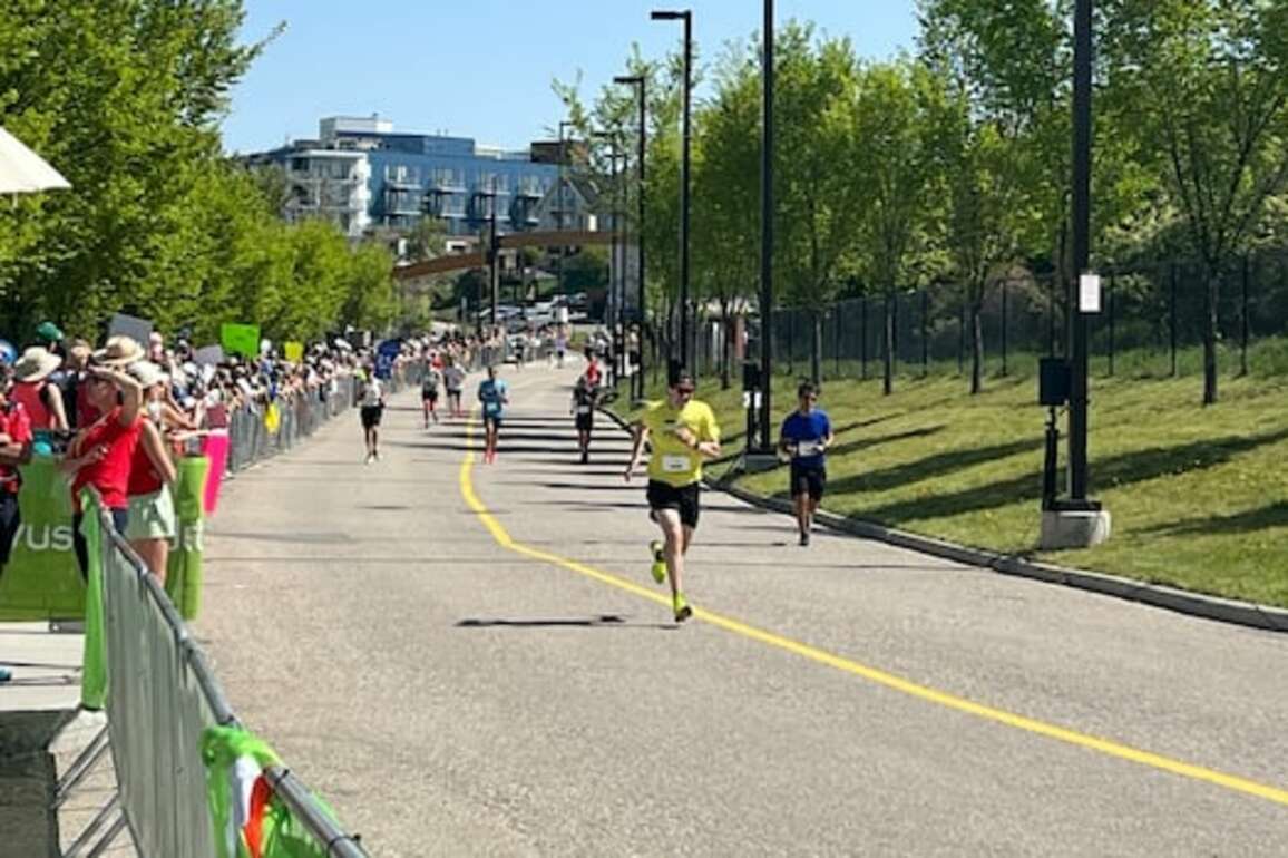 Record-breaking 17,280 runners lace up for Calgary Marathon