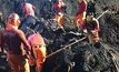  Bombeiros encontram picape em meio à lama da barragem da Vale que se rompeu em Brumadinho/Divulgação