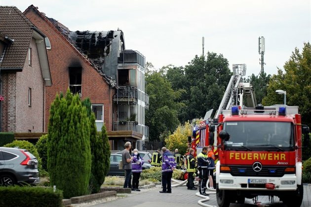 3 Killed As Small Plane Crashes into House in Germany