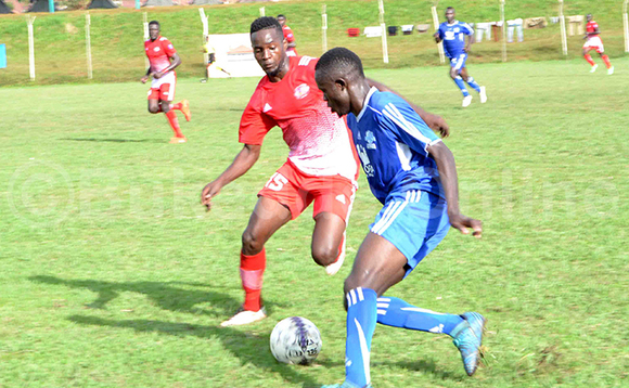 Moses Makoyani owa Kiboga ku ddyo ng'attunka ne Ambrose Naturinda owa Ntinda Moses Makoyani owa Kiboga ku ddyo ng'attunka ne Ambrose Naturinda owa Ntinda