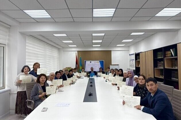 Al Qasimia University trains 42 academics in Kazakhstan