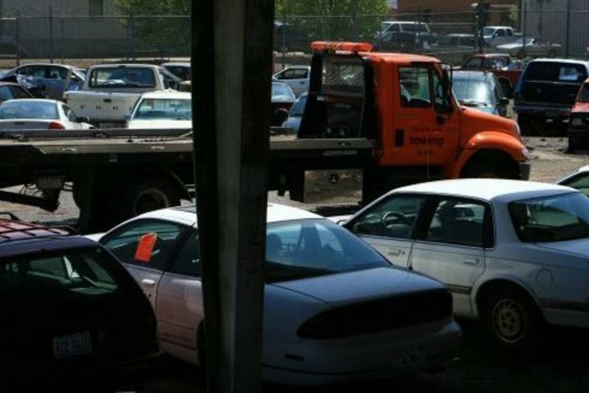 Comptroller refers St. Louis tow lot audit findings to feds