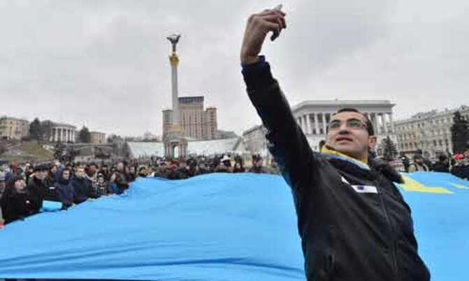 Russia massing sophisticated weapons in Crimea: NATO Russia massing sophisticated weapons in Crimea: NATO