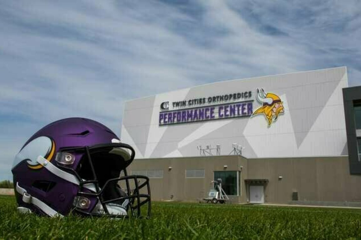 Vikings Rank 2nd in 2025 NFLPA Report Cards