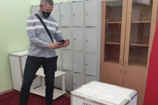 Belarus Cracks Down On Vote Monitoring Ahead Of Election