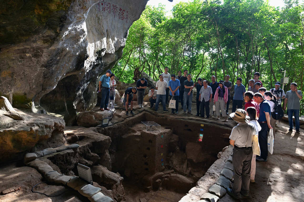 CHINA-HAINAN-SANYA-PREHISTORIC TOMB-DISCOVERY (CN)