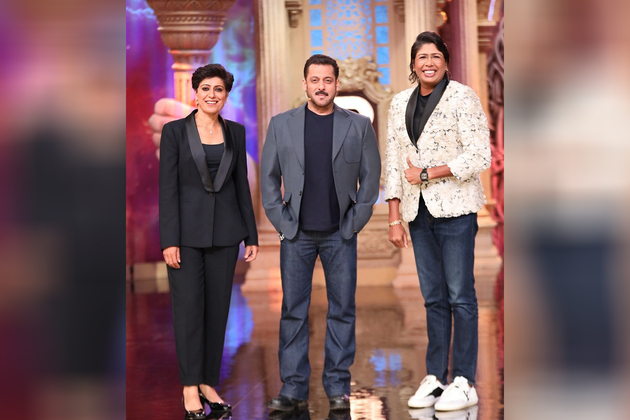 Former cricketers Jhulan Goswami, Anjum Chopra meet with Salman Khan on sets of 'Bigg Boss 19'
