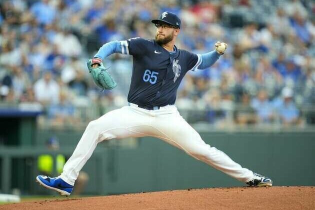 Behind Noah Cameron, Royals aim for 6th straight win in clash vs. Rangers