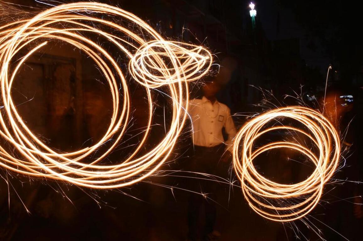 Asia Album: Diwali celebrated in Pakistan, Bangladesh