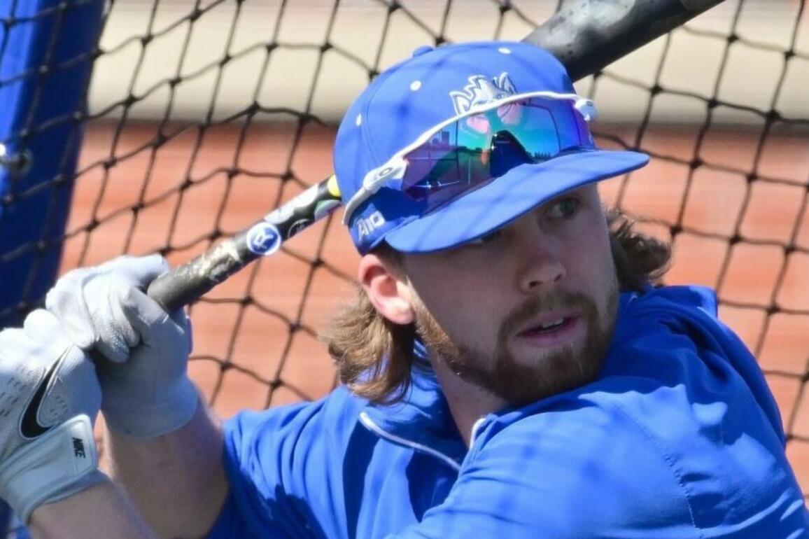 Mark McGwire's son, SLU slugger Max, follows dad's footsteps