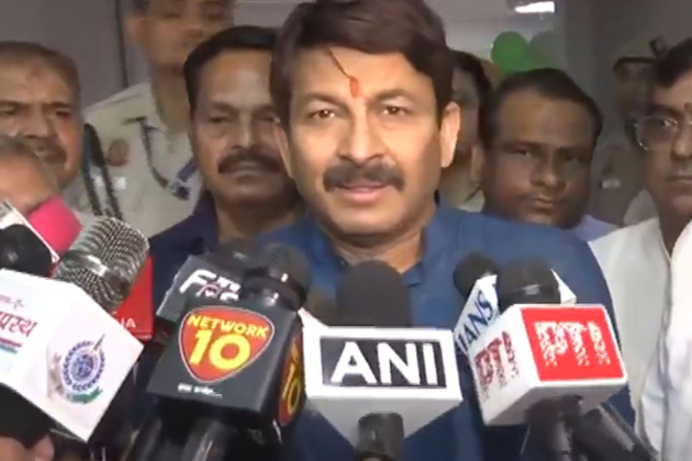 "Knows neither about democratic culture nor about country's culture": BJP's Manoj Tiwari hits back at Kharge over emergency remarks