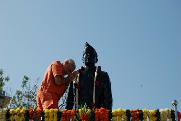 'Parakram Diwas': PM Modi pays homage to Subhas Chandra Bos