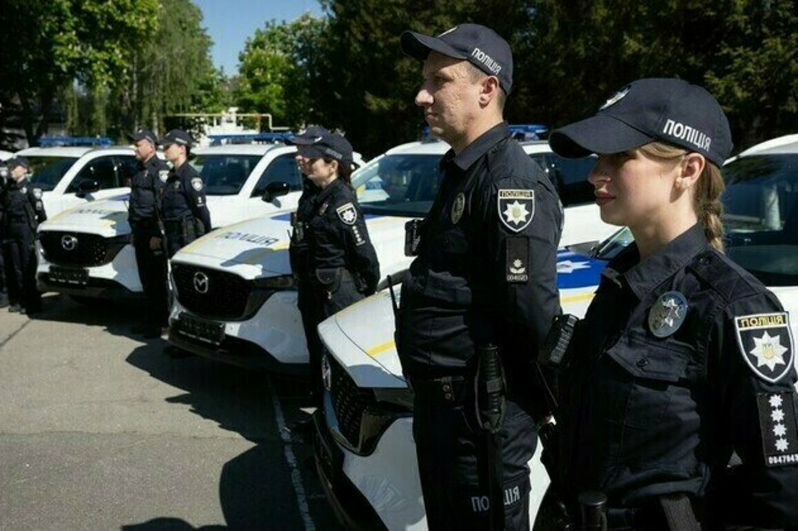Ukrainian man taken to draft office after biting cop  authorities