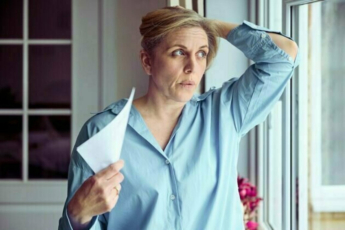 Australian women will soon be eligible for a menopause health check. Here's what to expect