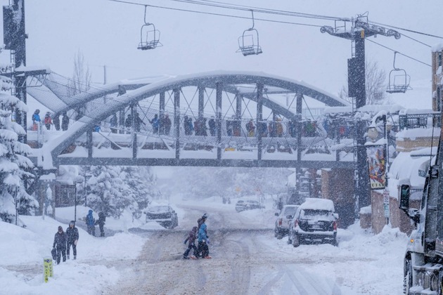 Park City survey shows divergent views about the state of the economy - Park Record