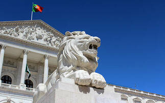 Portugal rejects ending of golden visa regime despite EC hostility  