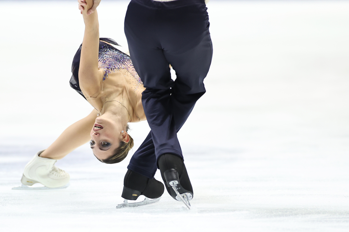 (SP)JAPAN-OSAKA-FIGURE SKATING-ISU GRAND PRIX-PAIR SKATING-FREE SKATING