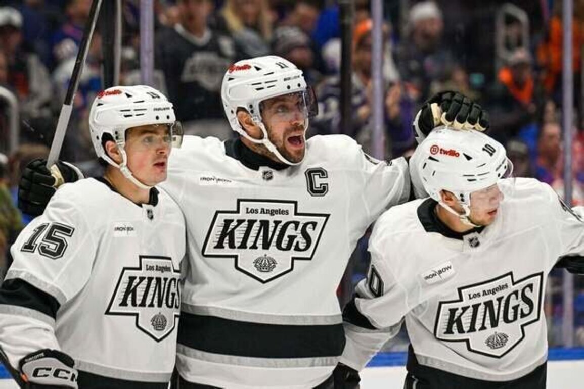 NHL roundup: Anze Kopitar makes Kings history in loss to Devils