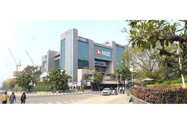 NSE trading accounts cross 25 crore mark, one crore added in just two months