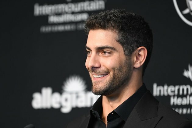 Report: Raiders QB Jimmy Garoppolo had foot surgery in March