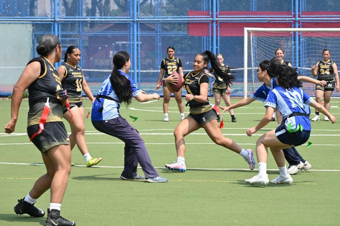 Int'l Exchange | Chinese, U.S. students foster friendship through flag football exchange event