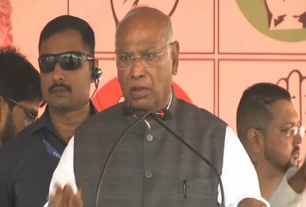 Maharashtra Elections: Mallikarjun Kharge lashes out at BJP