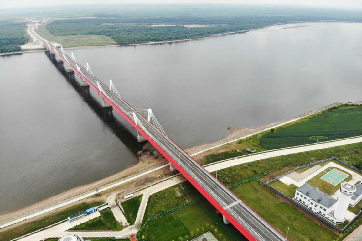 Xinhua Headlines: China-Russia connectivity heats up in border regions