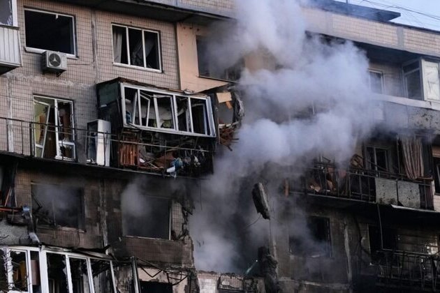 Massive Russian Air Strike On Kyiv Kills At Least 4, Injures Dozens
