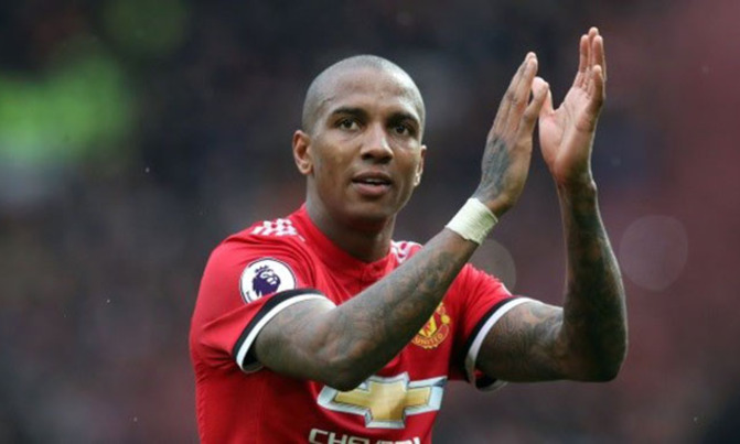 Man United defender Ashley Young agrees Inter Milan move Man United defender Ashley Young agrees Inter Milan move