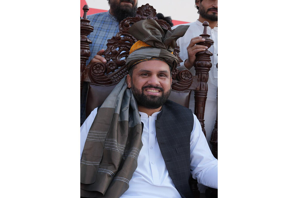 Khyber Pakhtunkhwa CM Afridi demands PKR 550 billion from Pak Govt