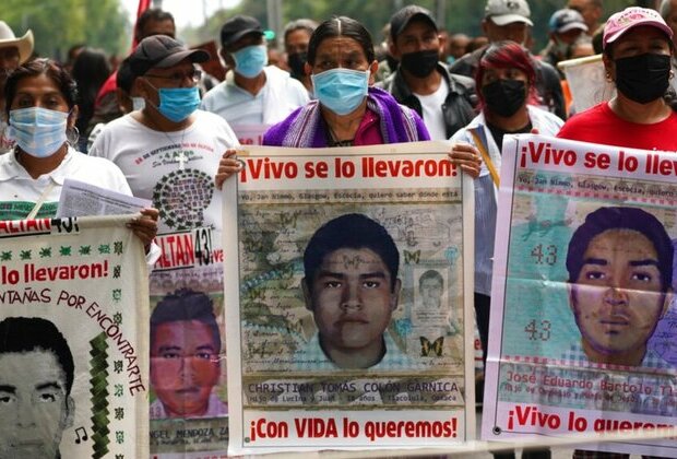 Official: 6 of 43 Missing Mexican Students Given to Army