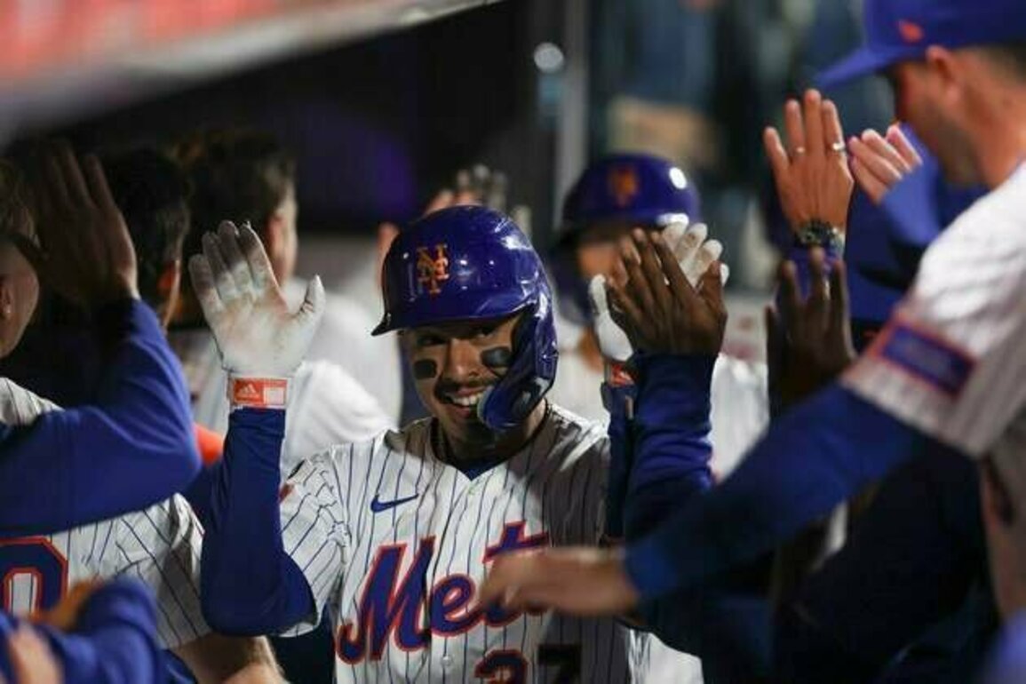 Mets aim to ride offensive surge into opener vs. Marlins