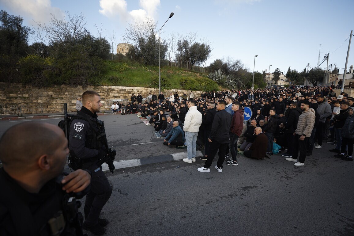 MIDEAST-JERUSALEM-PALESTINIANS-EID AL-FITR