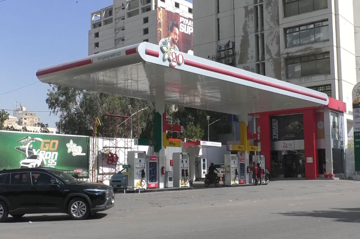 Pakistan faces economic "inflation bomb" as fuel prices surge 20%