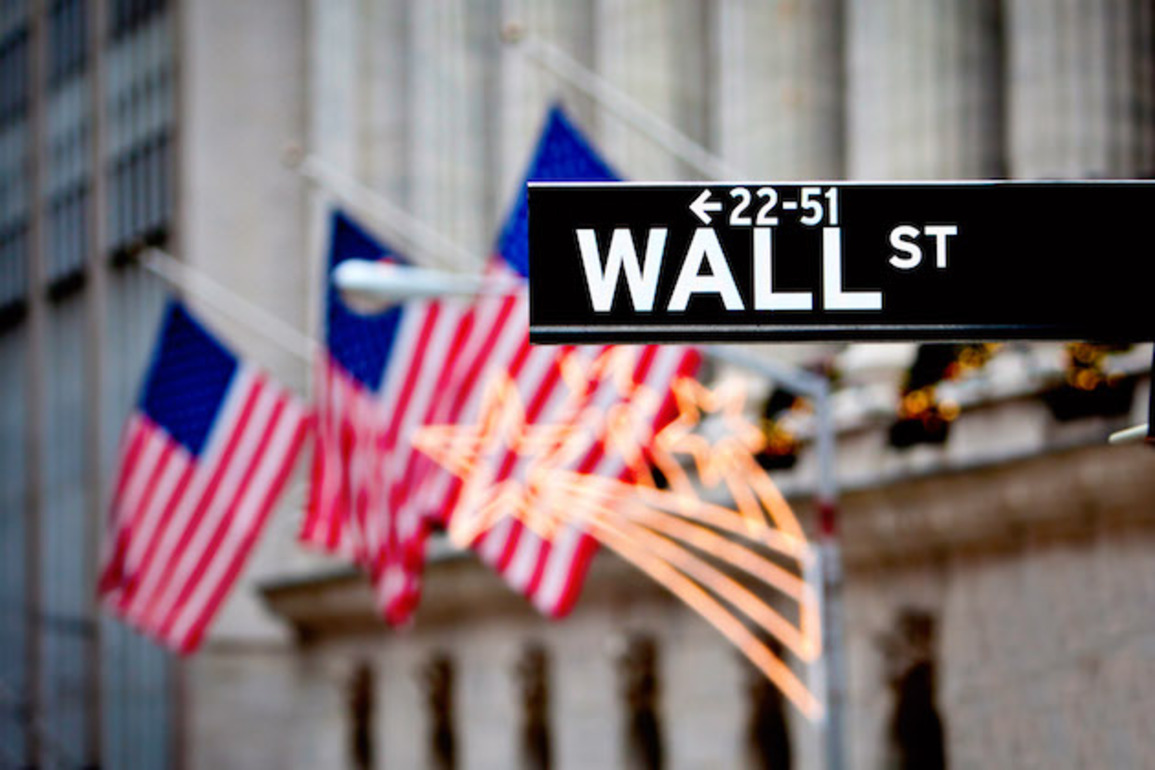 Wall Street ends week on hesitant note as consumer sentiment dips