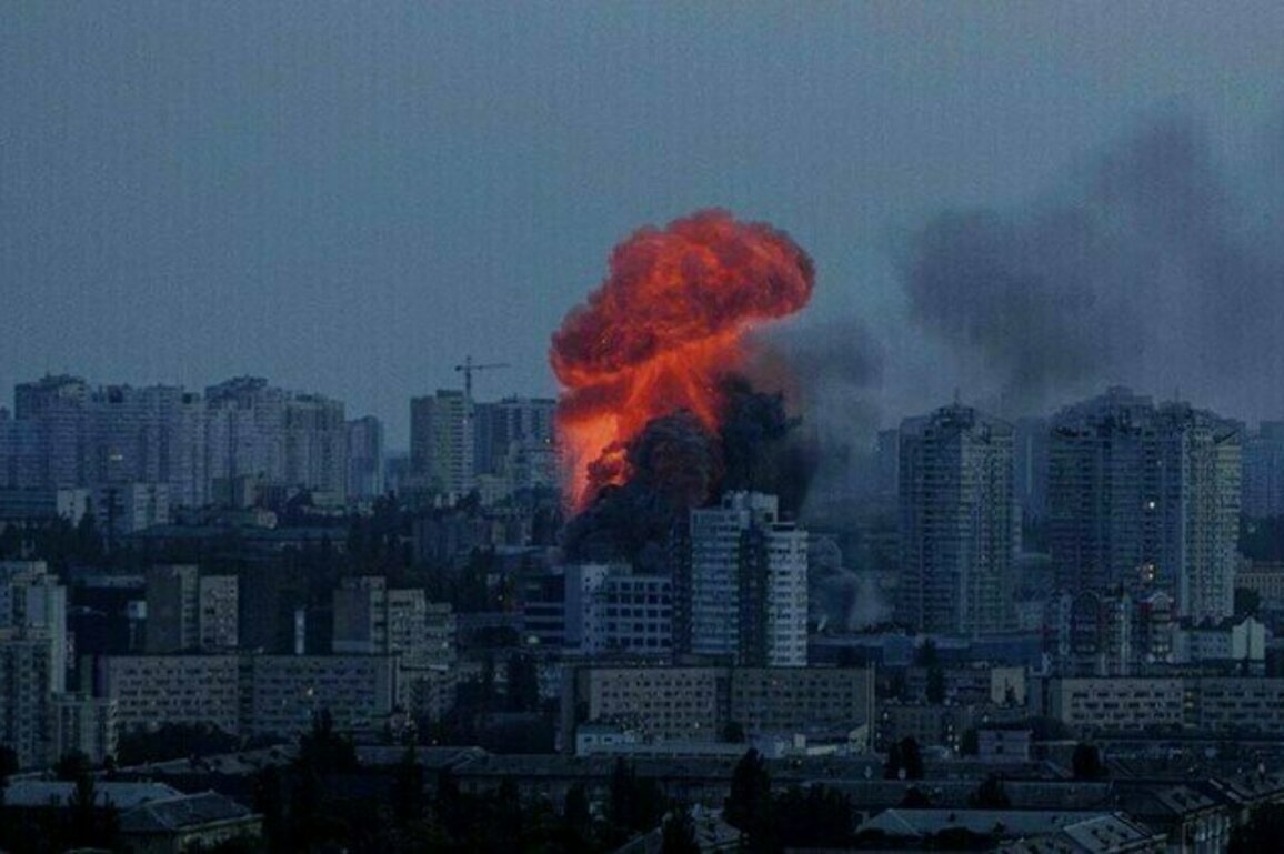 Ukraine reports major Russian strike overnight 