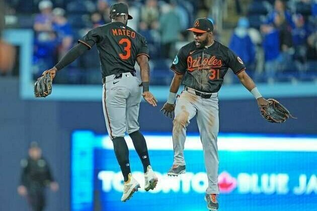 Orioles aim to ride 6-homer outburst in rematch vs. Jays